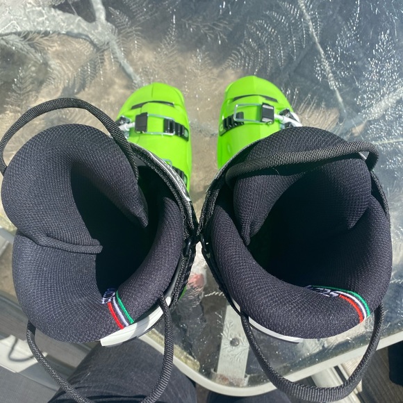 Dalbello | Women’s Ski Boot | size 26 - Picture 3 of 5